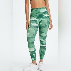 Fabletics Powerhold Leggings 7/8